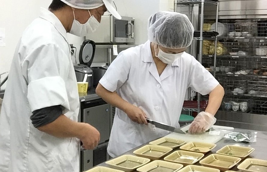 厨房現場経験者による実践提案